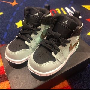 Jordan Mint Foam 1’s 5C